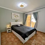 Comfortable 2-bedroom Duplex In Playa Paraiso With Ocean View, Balcony, And Shared Pool Appartamento *