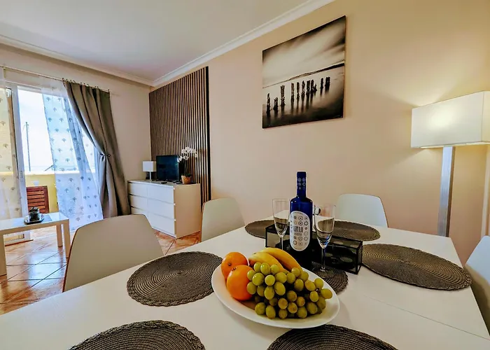 Comfortable 2-bedroom Duplex In Playa Paraiso With Ocean View, Balcony, And Shared Pool アデヘ