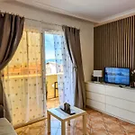 Daire Comfortable 2-bedroom Duplex In Playa Paraiso With Ocean View, Balcony, And Shared Pool *