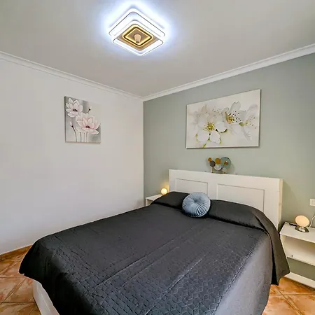 Daire Comfortable 2-bedroom Duplex In Playa Paraiso With Ocean View, Balcony, And Shared Pool *