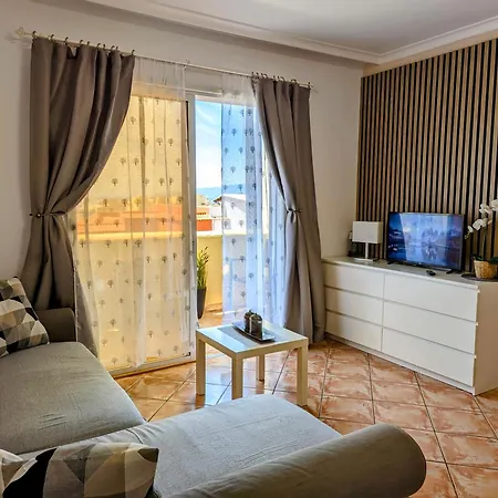 Comfortable 2-bedroom Duplex In Playa Paraiso With Ocean View, Balcony, And Shared Pool *