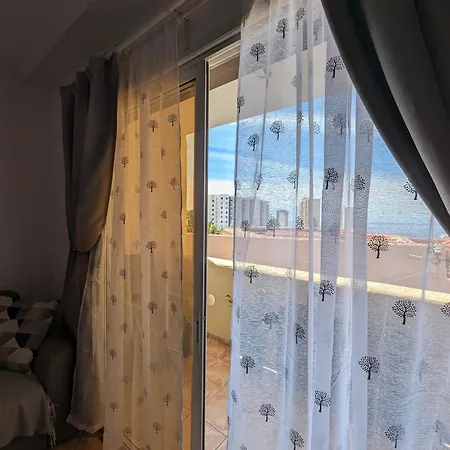 Comfortable 2-bedroom Duplex In Playa Paraiso With Ocean View, Balcony, And Shared Pool Appartement Costa Adeje (Tenerife)