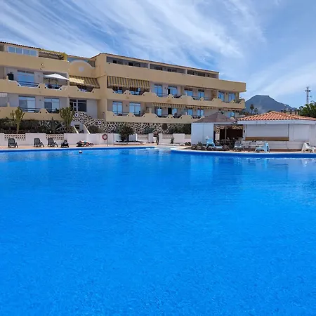 Comfortable 2-bedroom Duplex In Playa Paraiso With Ocean View, Balcony, And Shared Pool Lejlighed *